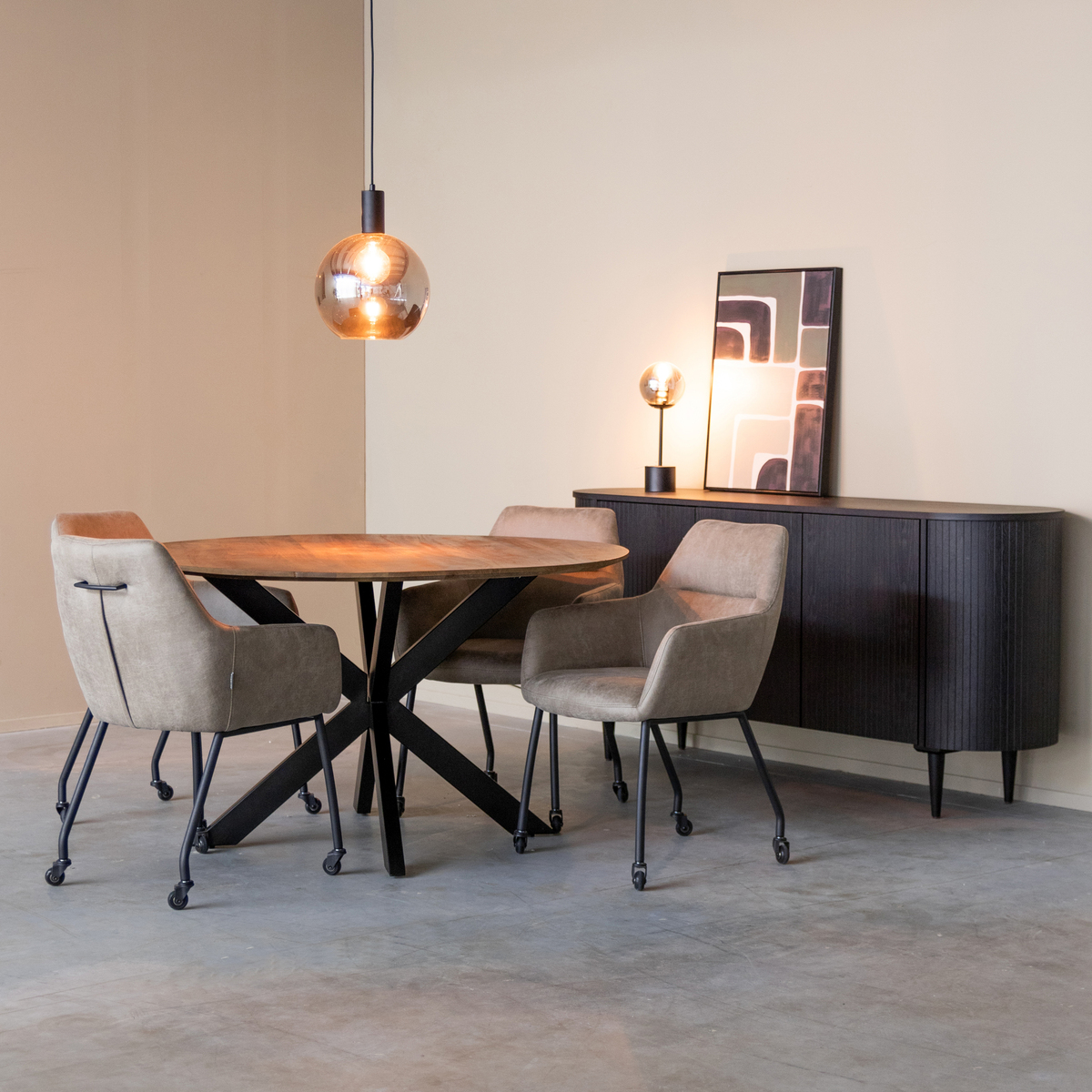 LABEL51 Eetkamerstoel Lenny - Taupe - Micro Suede - Black Frame Lenny