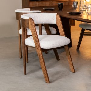 LABEL51 Eetkamerstoel Sasha - Ecru - - Walnoot Houten Frame